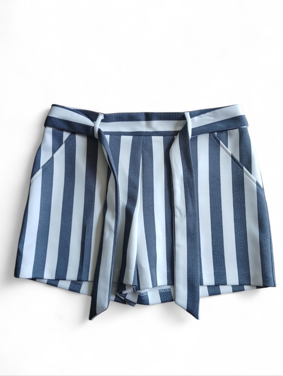 NYCC Pants - NYCC Size 6 Striped Tie-Waist Women’s Shorts - Light Blue & Navy
